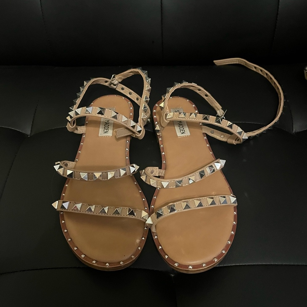 Steve Madden sandals